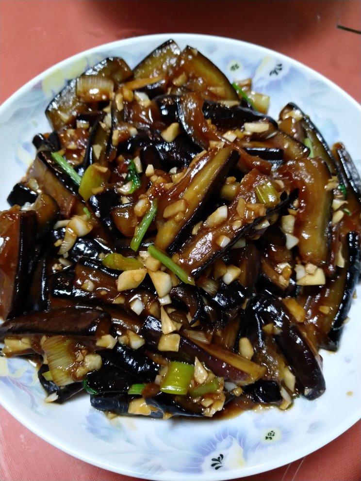 果果做的少油的红烧茄子家常版