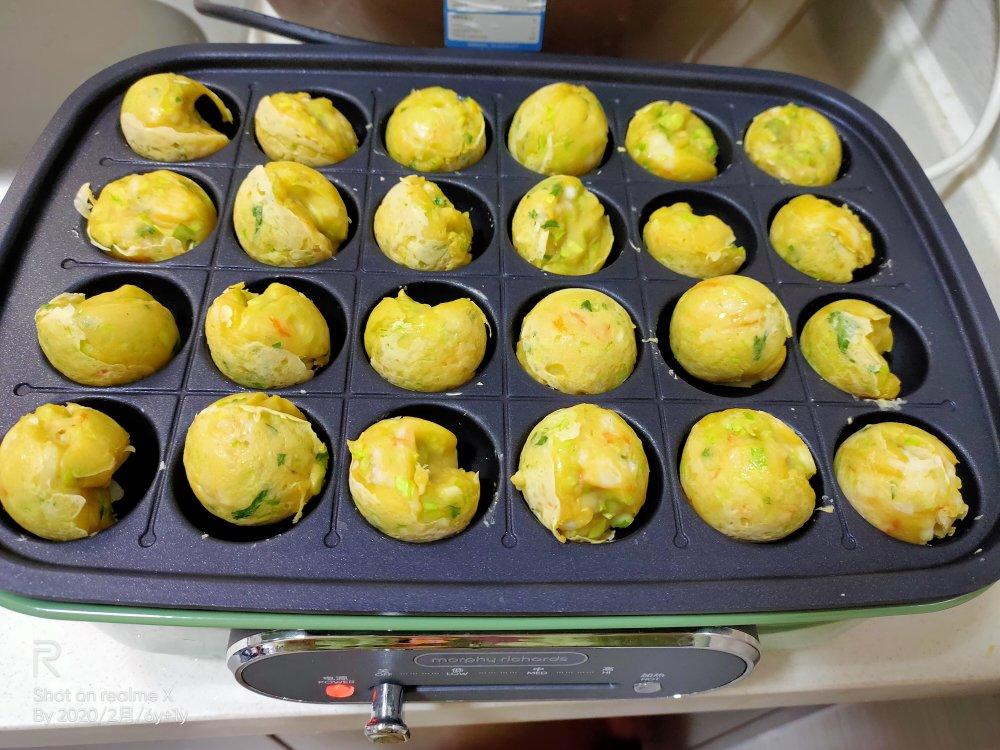 卷心菜蟹柳丸子，十分钟做一盘，不用手挤成型，孩子也能做