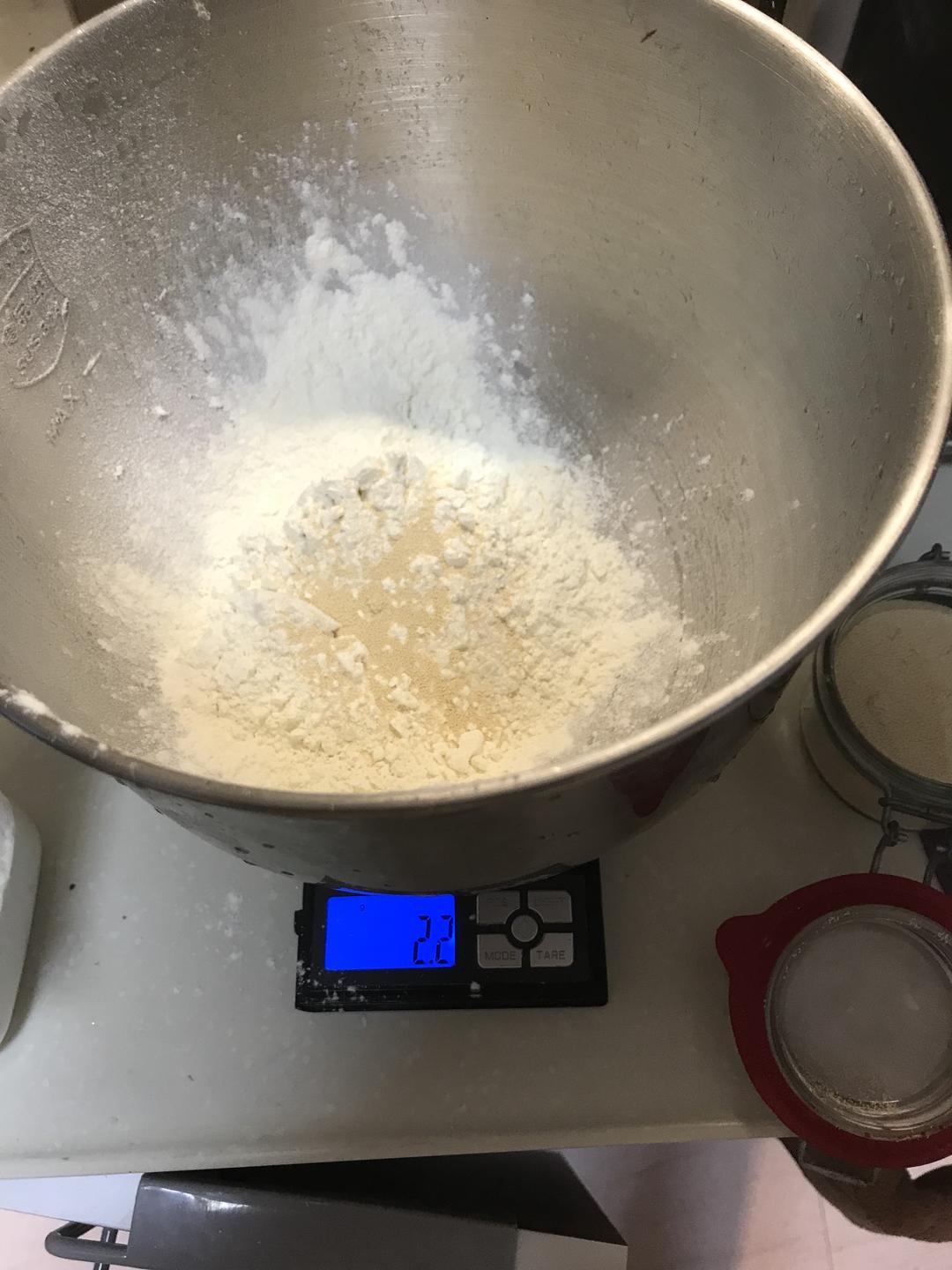 纯奶手撕吐司的做法 步骤1