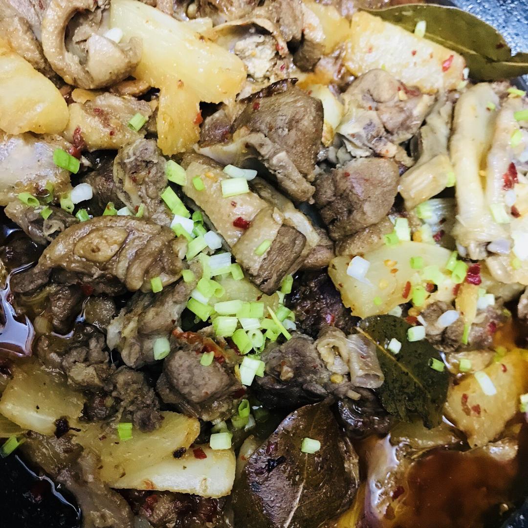 啤酒鸭炖萝卜