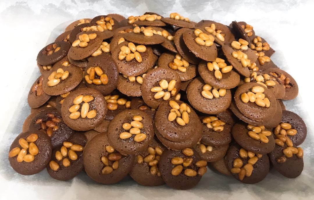 坚果仁巧克力脆脆