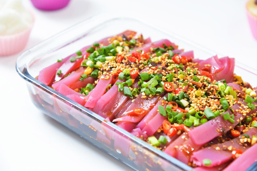 【香兰世家】甜菜根凉粉 | 口感嫩滑,清爽鲜香,好看又好吃的做法