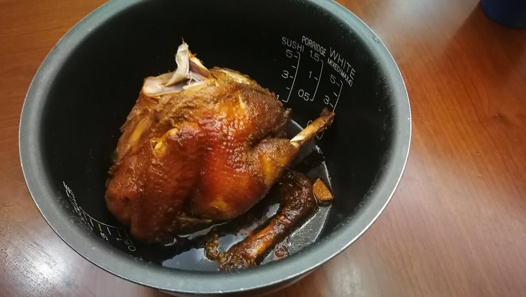 脆皮鸡￨多汁嫩滑