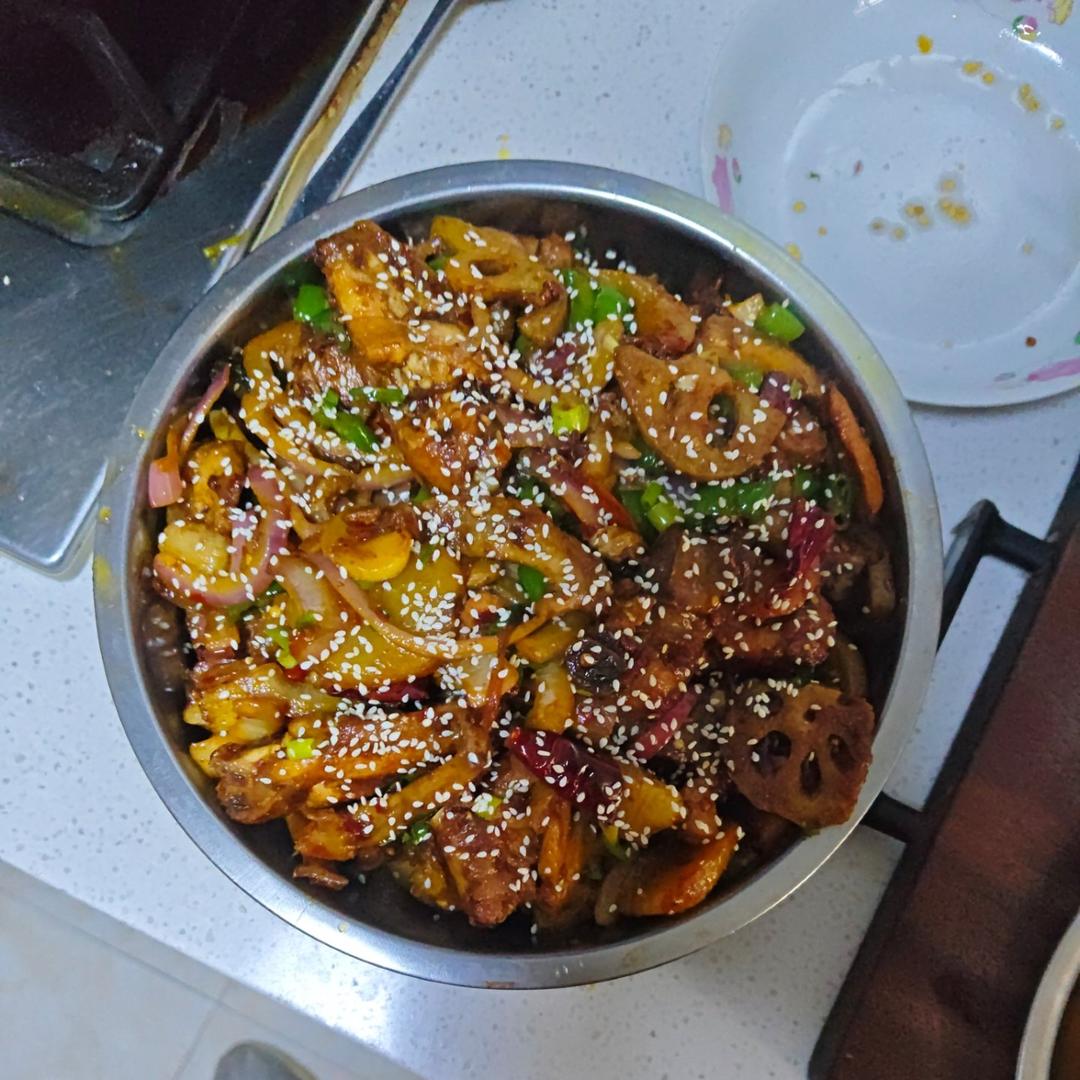 麻辣干锅鸡翅｜学会了就是你的拿手菜