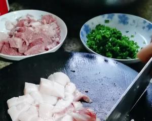 桂林的特色酿菜之油豆腐酿的做法 步骤2