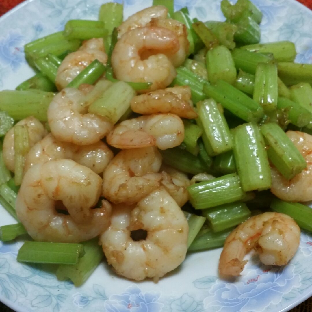 西芹虾仁