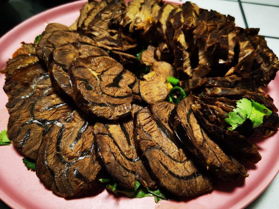 卤牛肉