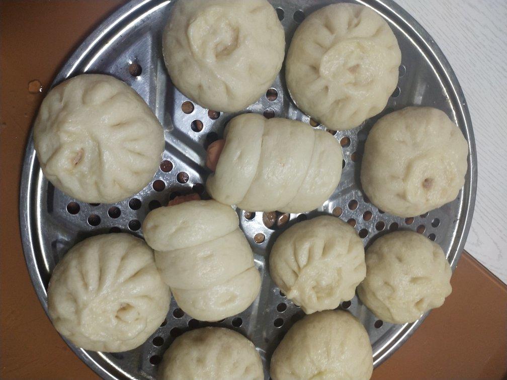 一口咬下去满是汤汁的鲜肉包子