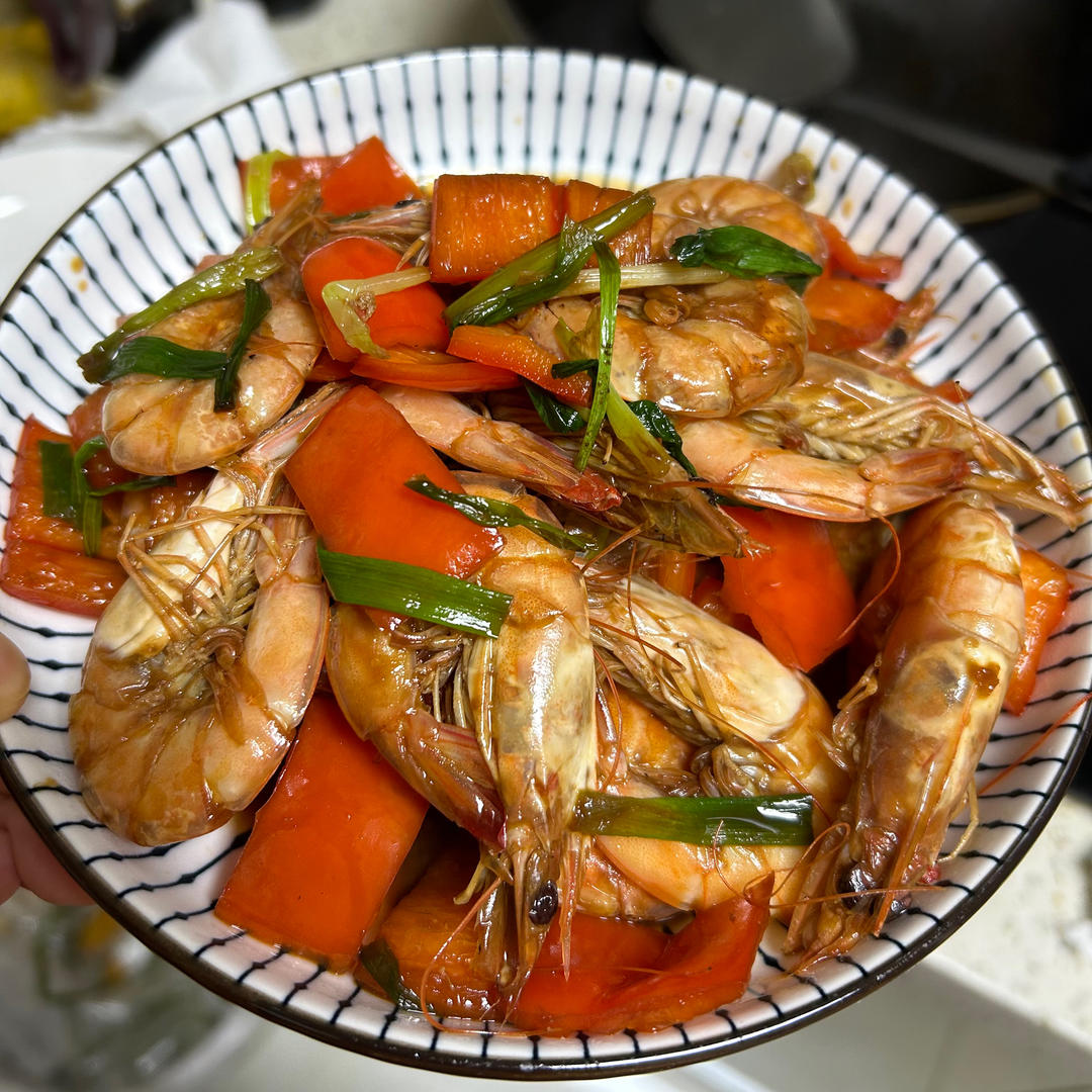 听说这是小朋友最爱吃的红烧虾🦐