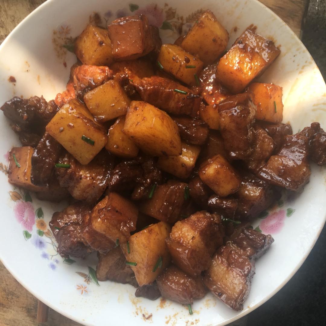 土豆烧肉
