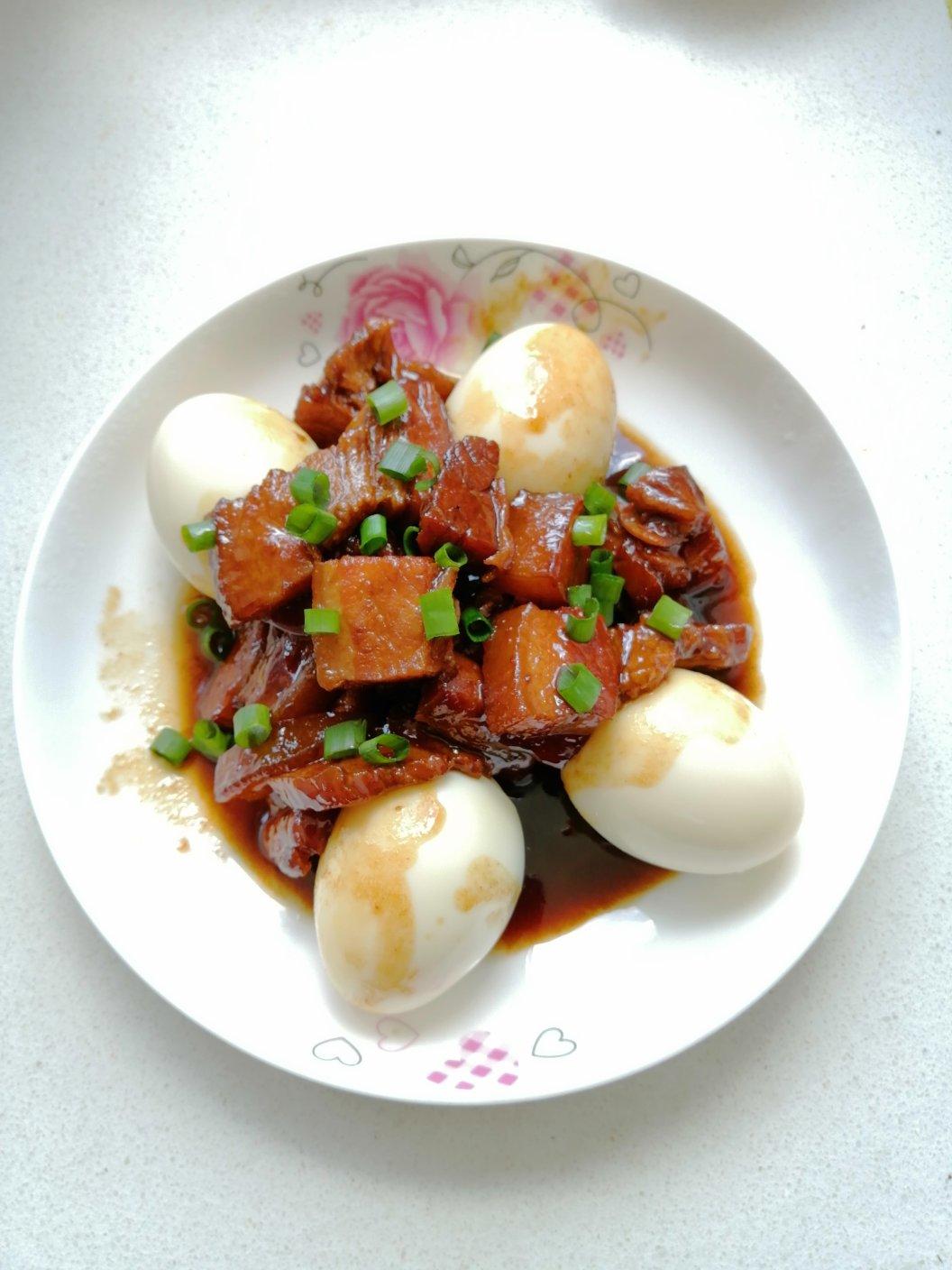 厨师长教你：“红烧肉”的家常做法，肉香四溢肥而不腻