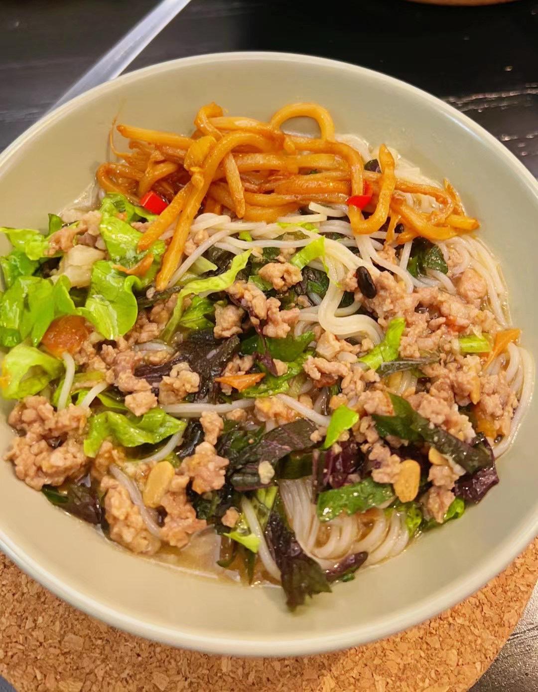 南宁 生榨米粉的做法