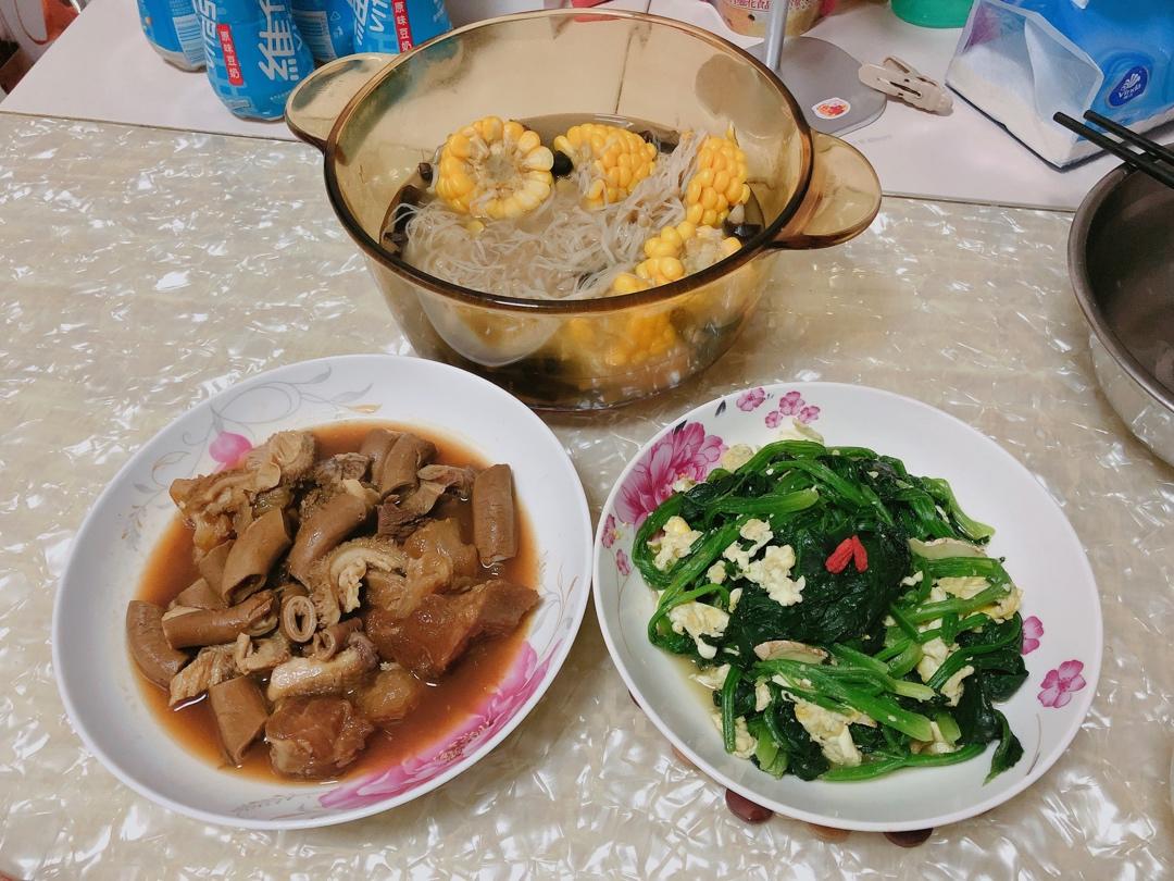 菠菜炒鸡蛋