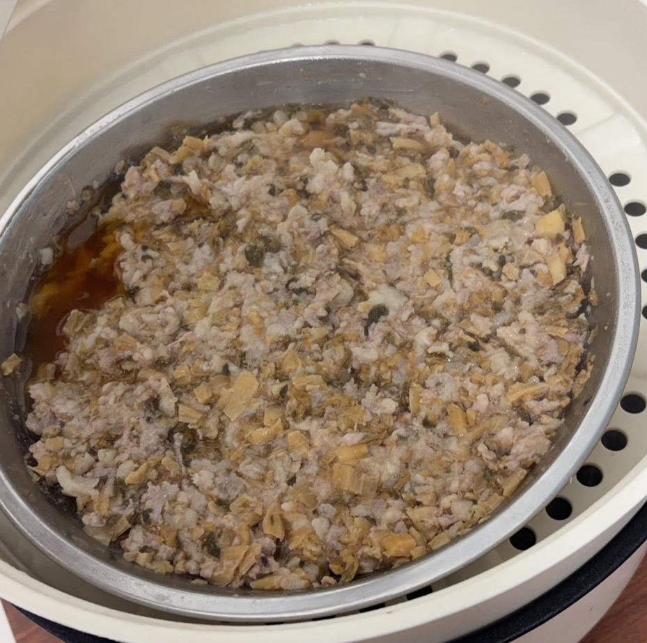 要申请添饭
的梅菜蒸肉饼