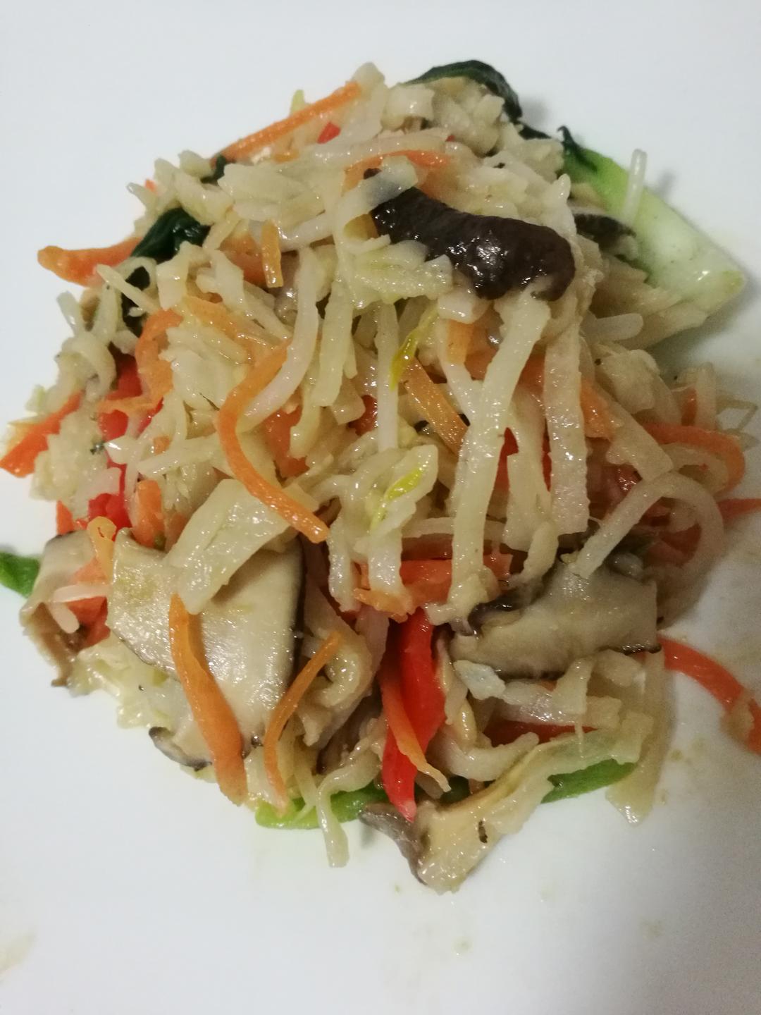 蔬菜炒豆丝