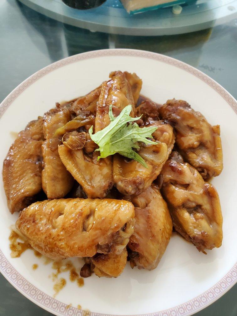 厨师长教你：“可乐鸡翅”的家常做法，味道鲜嫩可口，先收藏起来