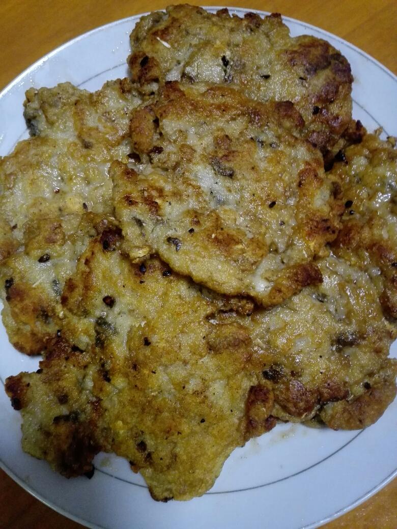 鲮鱼饼的做法