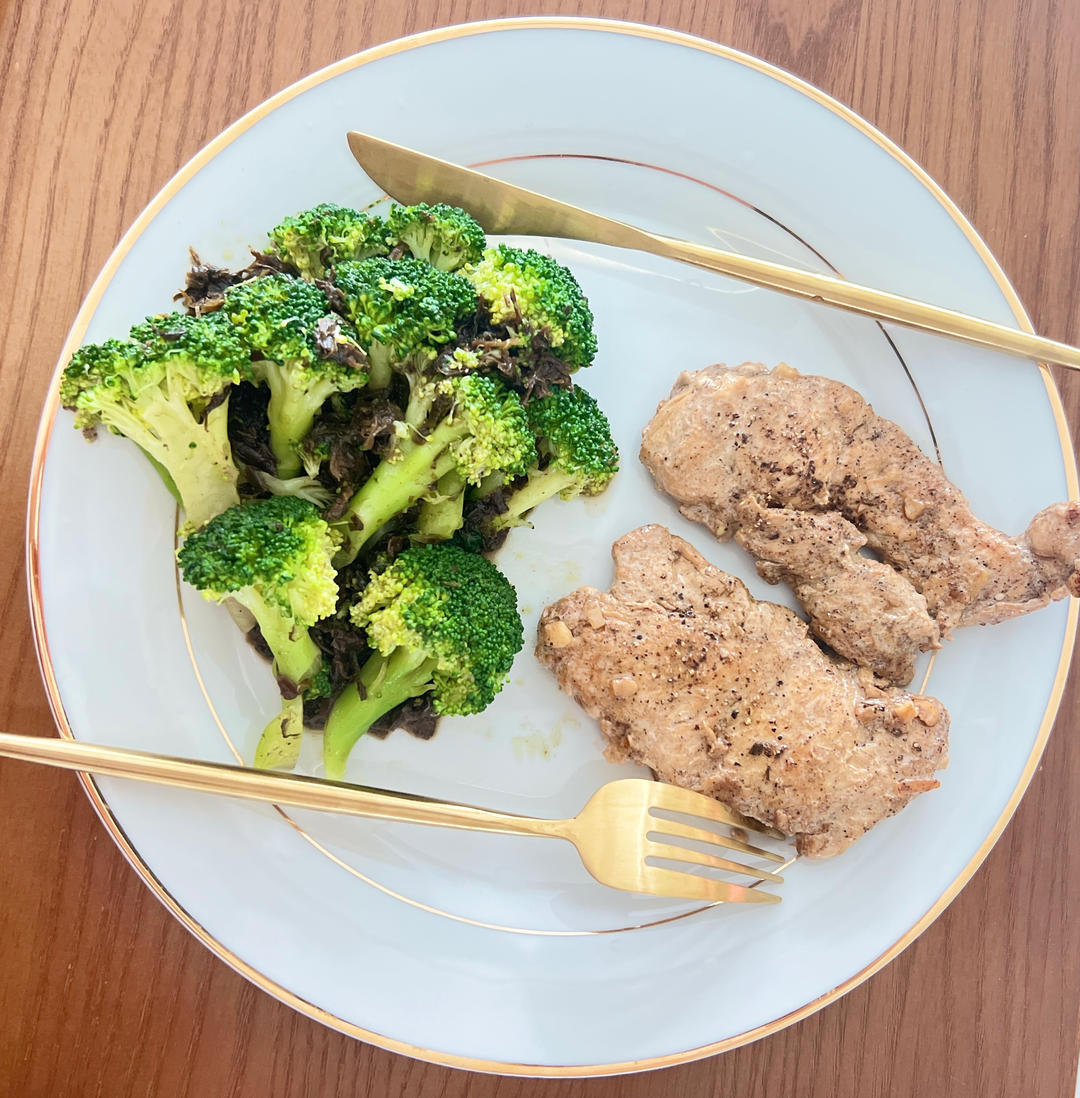 减脂期最爱的香煎鸡胸肉｜超好吃