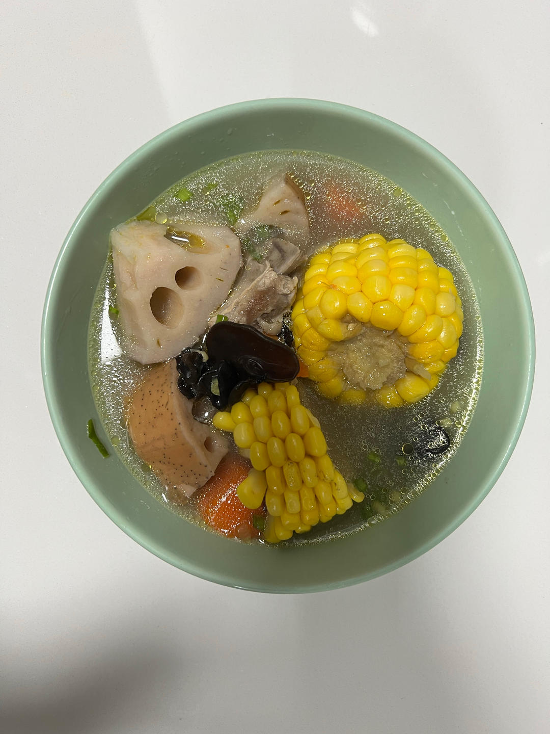 玉米排骨汤