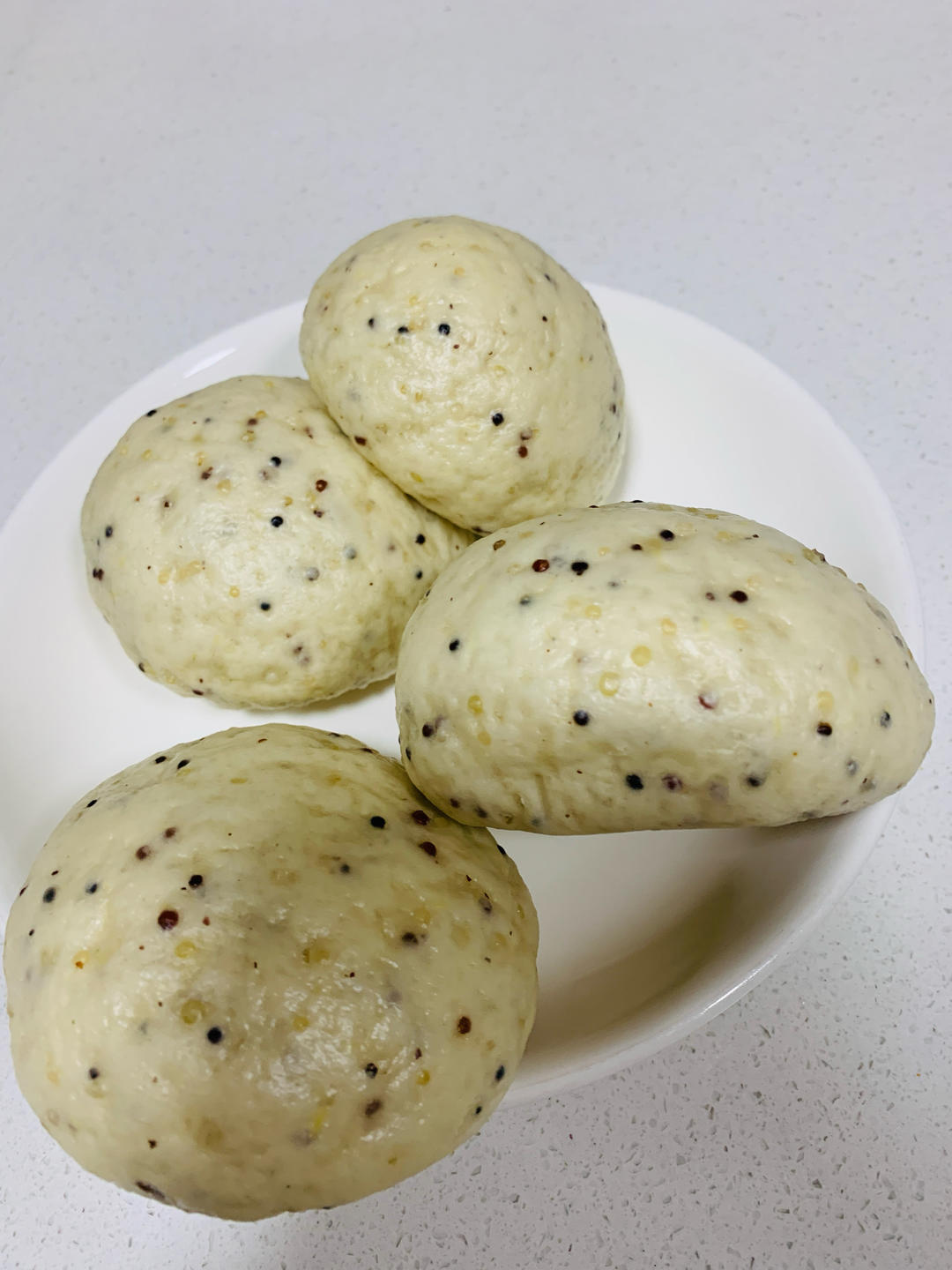 8m+ 三色藜麦馒头，营养升级，饱腹无负担！