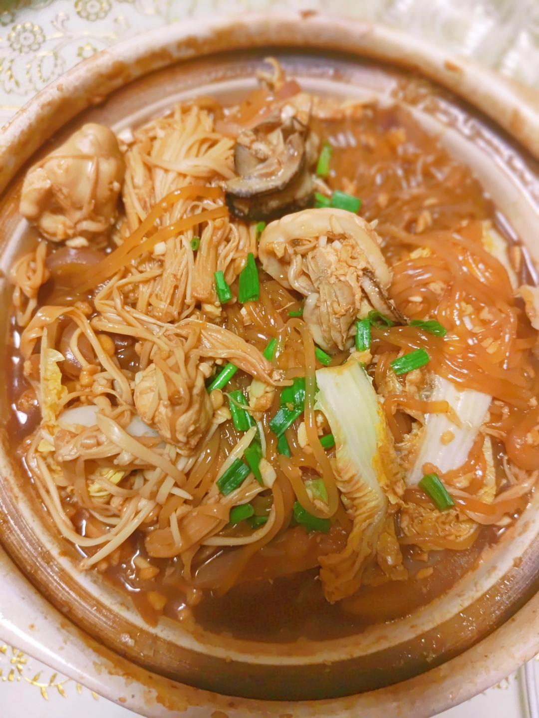 隔壁邻居闻到都馋哭了的生蚝粉丝煲