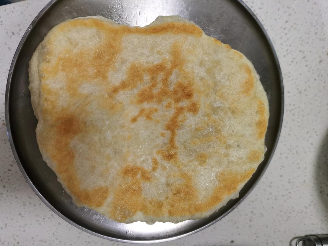 家常葱油饼 柔软多层 凉了也不硬 附细节视频详解