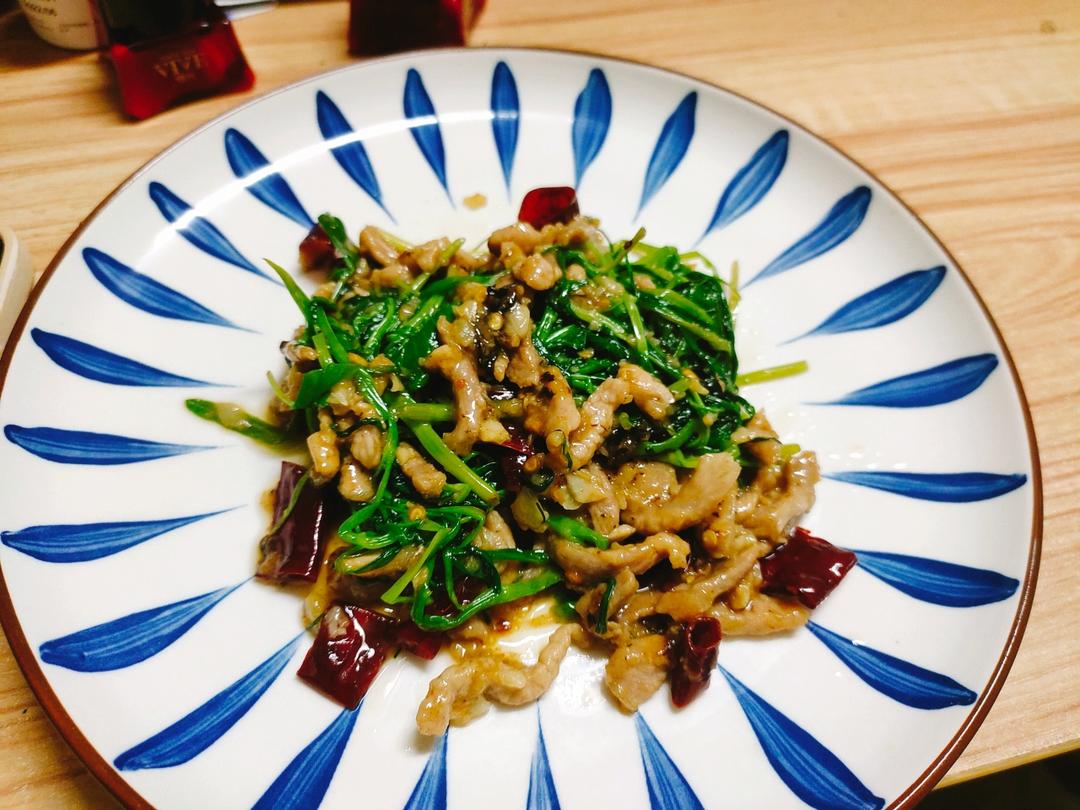 空心菜炒肉丝