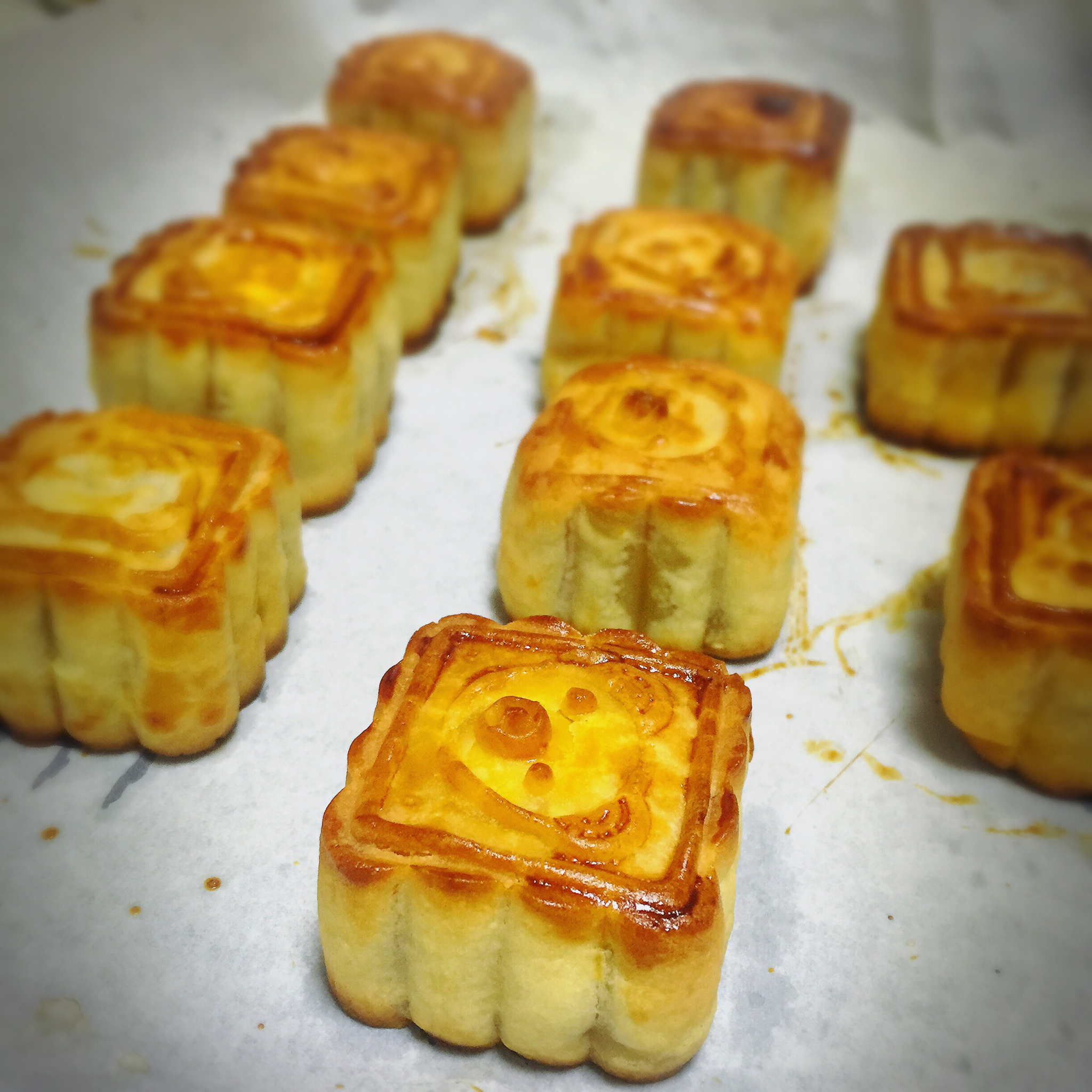 广式月饼——蛋黄莲蓉月饼