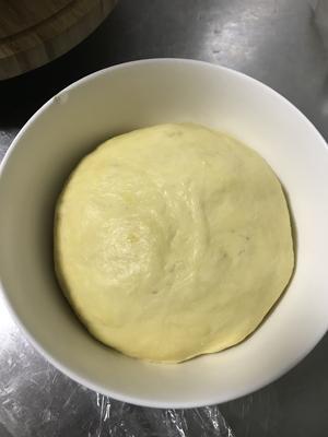 南瓜芋泥麻薯包的做法 步骤1