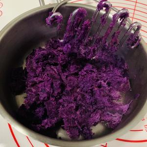 紫薯芋圆红豆汤的做法 步骤2