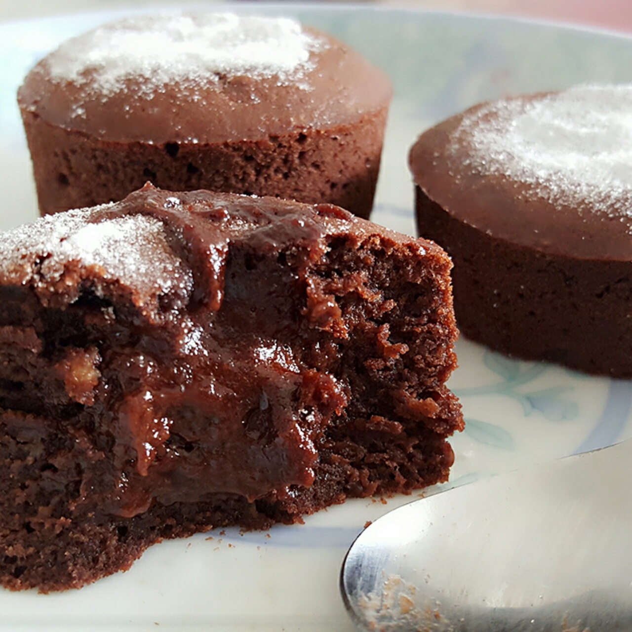 巧克力熔岩蛋糕(全图文超简单)