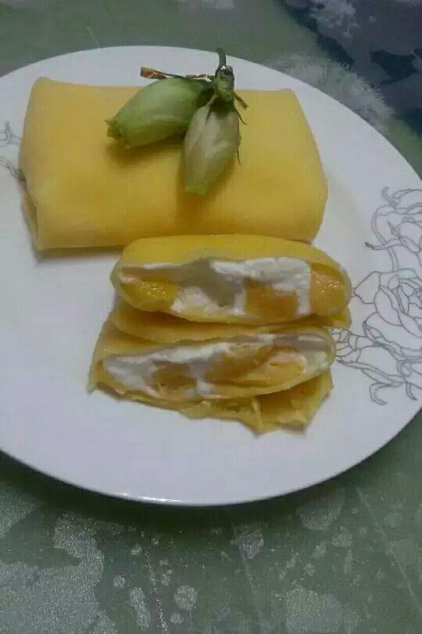 芒果班戟+港式奶茶