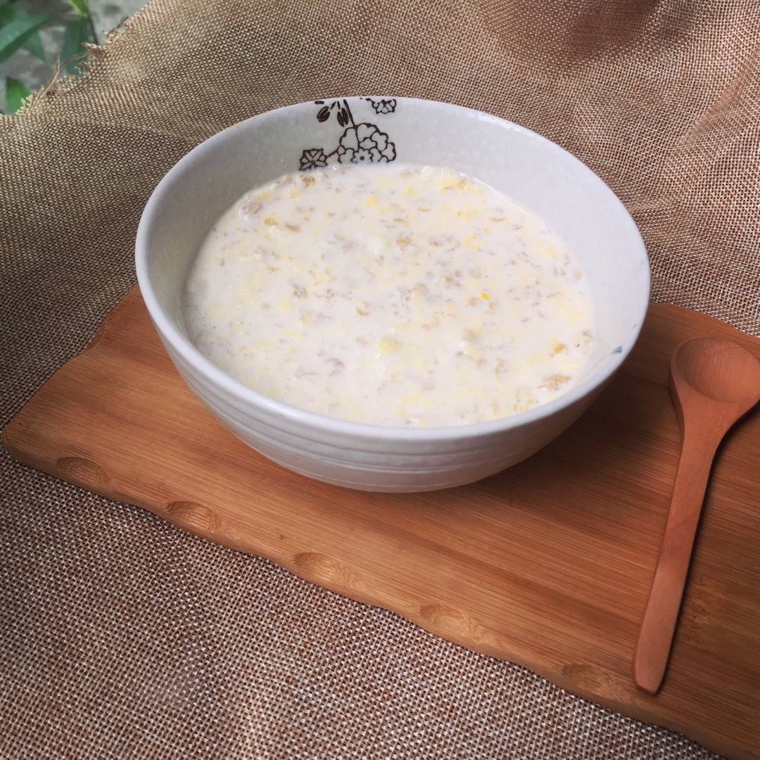 牛奶鸡蛋燕麦