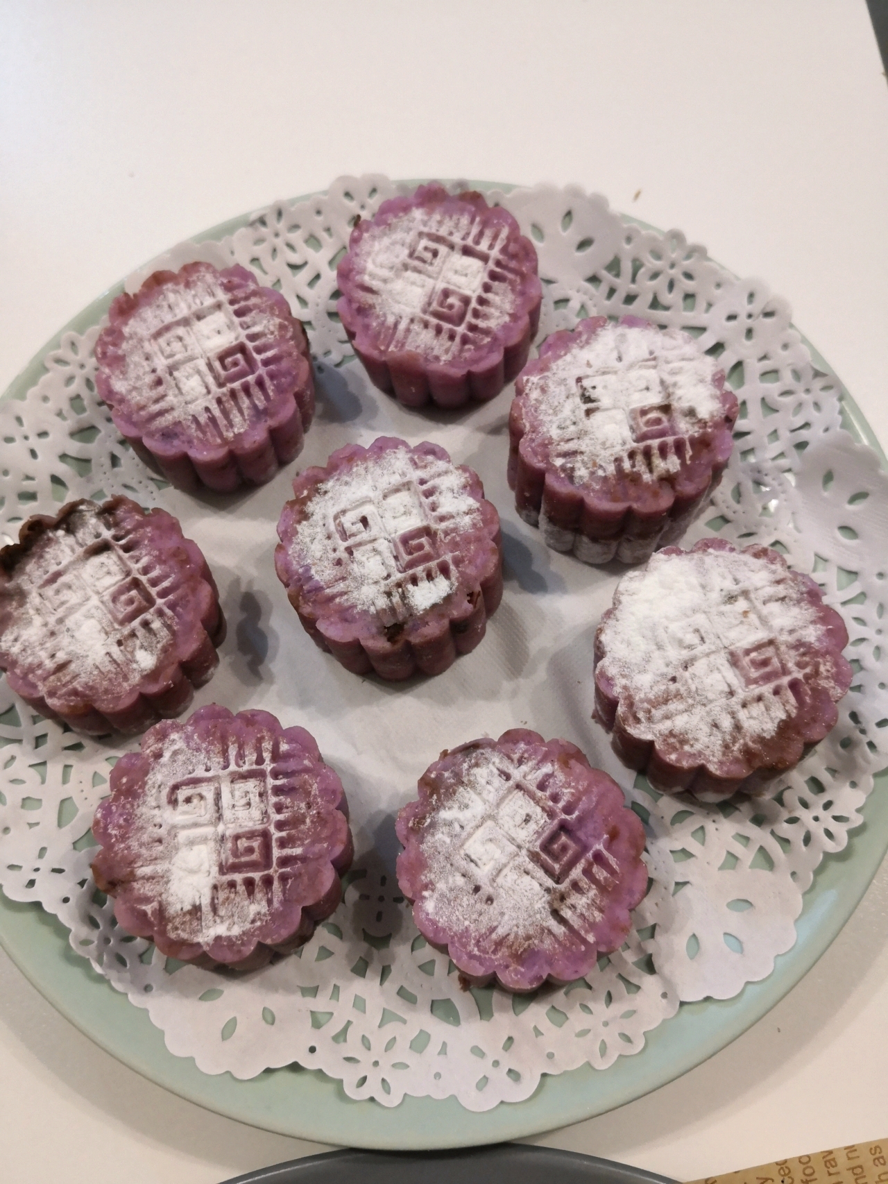 双色紫薯月饼，低卡，免烤箱|劣狐狐烘焙