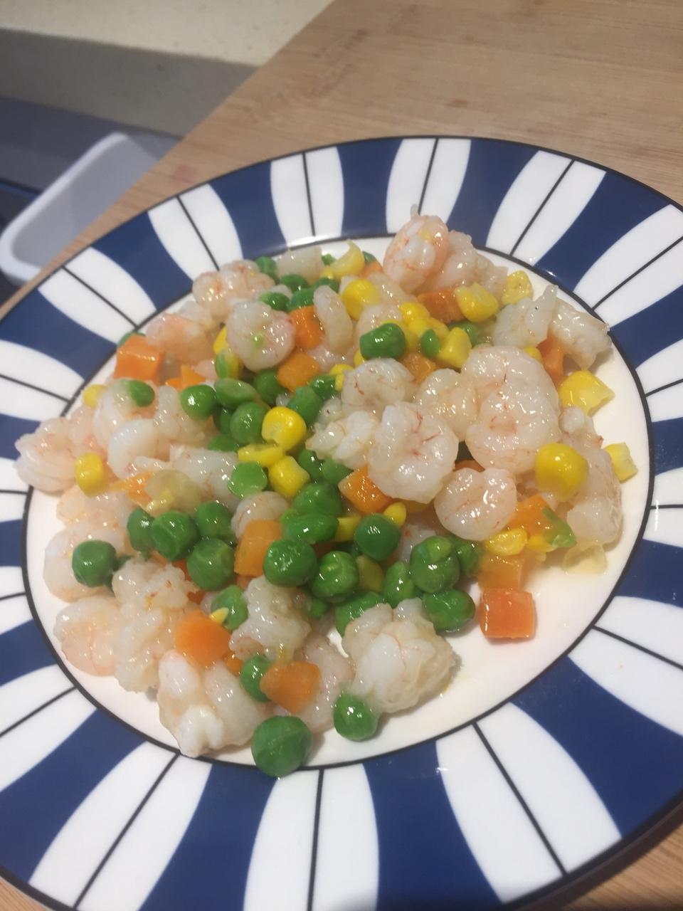 三色炒虾仁