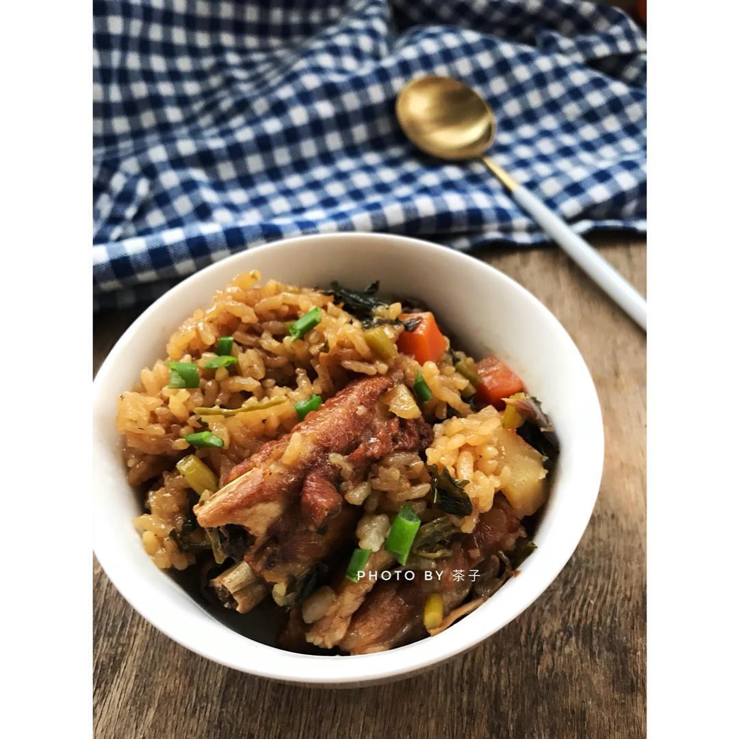 喷香排骨焖饭（爆好吃）
