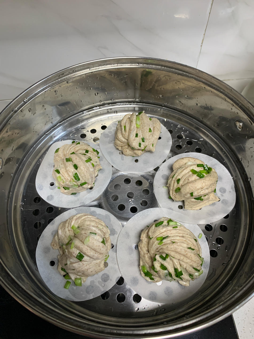 无油无糖松软的全麦馒头