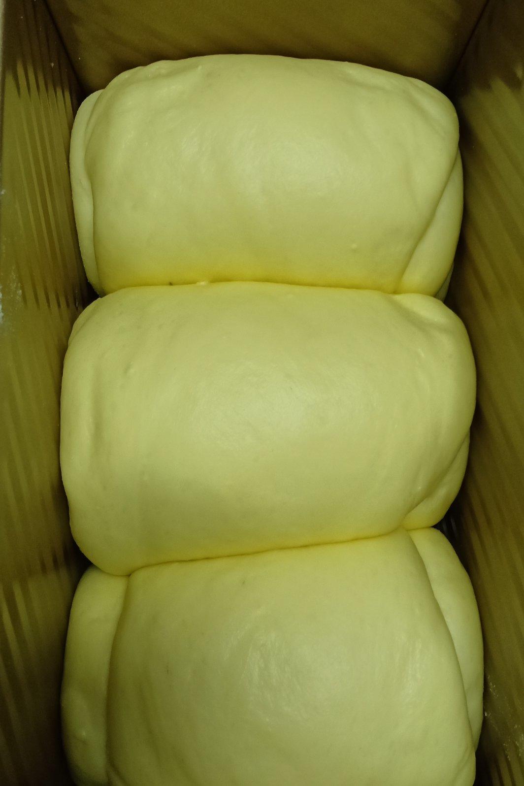 《Tinrry+》软绵绵的白吐司