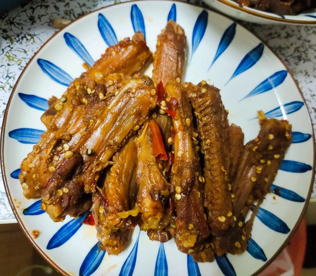 【周黑鸭】知乎25w人收藏 内附超多Tips!