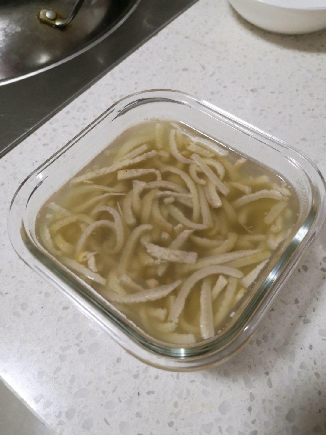 水晶肉皮冻