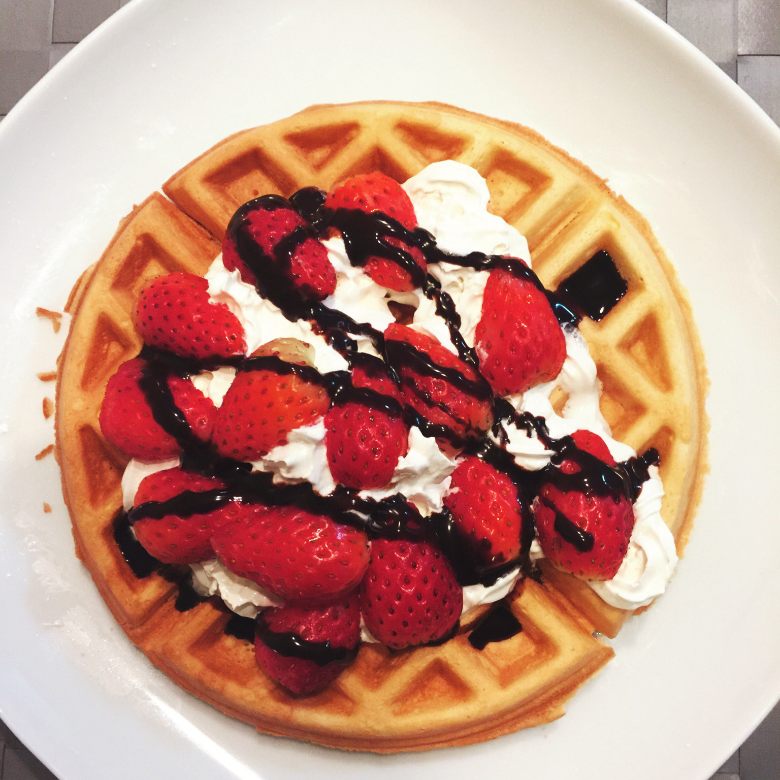 莎荔芭芭做的华夫饼(松饼粉版)