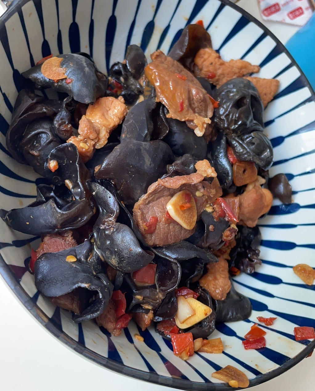 超简单家常木耳炒肉