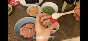 孜然蒜苔牛肉的做法 步骤16