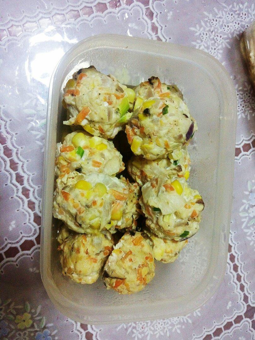 香菇胡萝卜鸡胸肉丸
