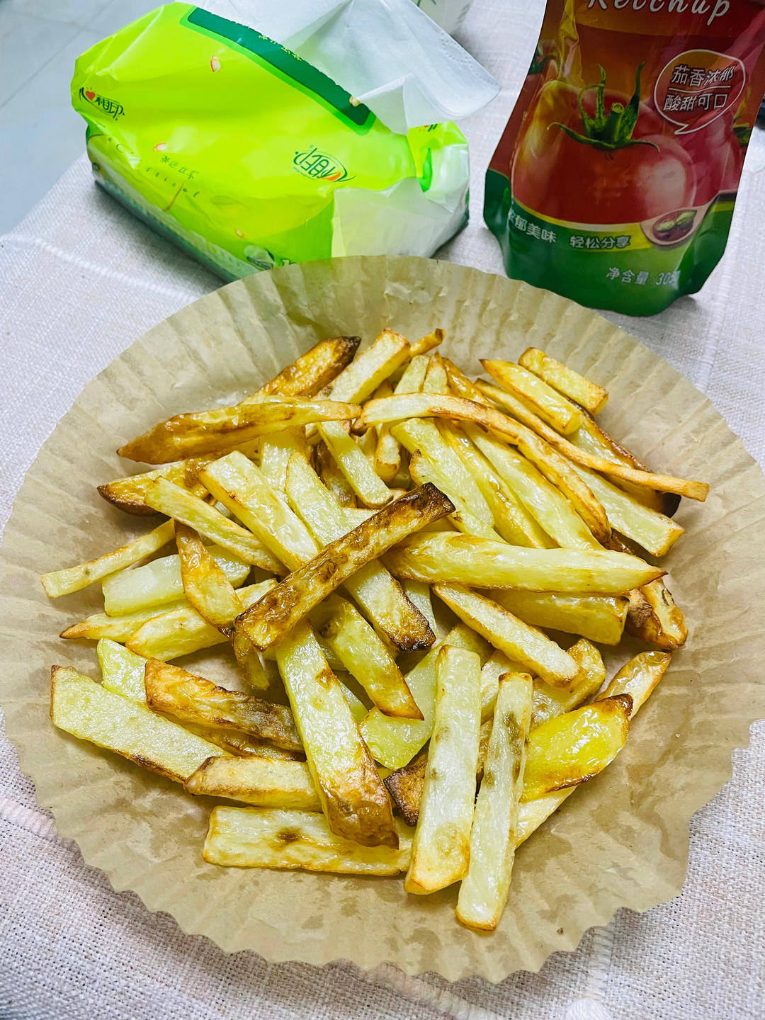 不用油也能炸出香脆好吃的薯条（空气炸锅版）
