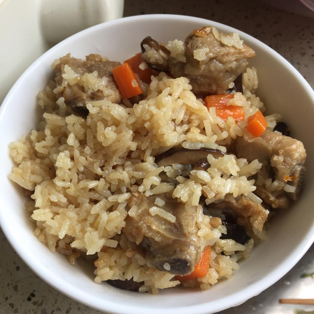 排骨焖饭(电饭锅版本)的做法