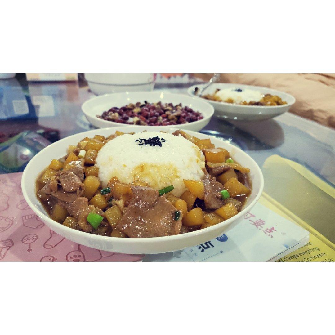 肉沫土豆饭