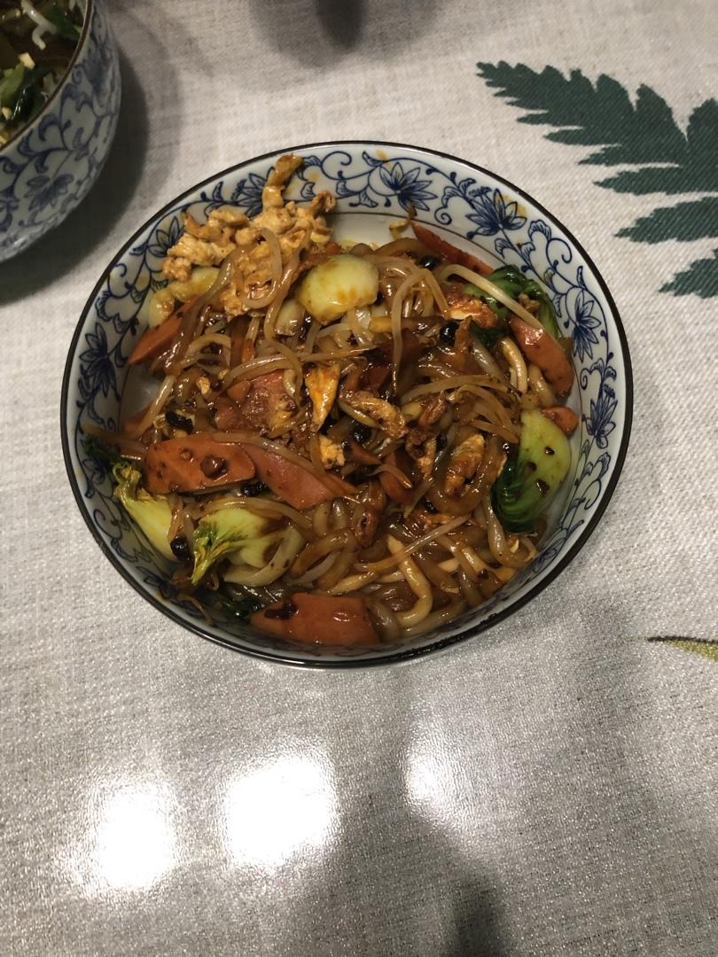 好吃到舔盘的老干妈炒土豆粉!秒杀路边摊