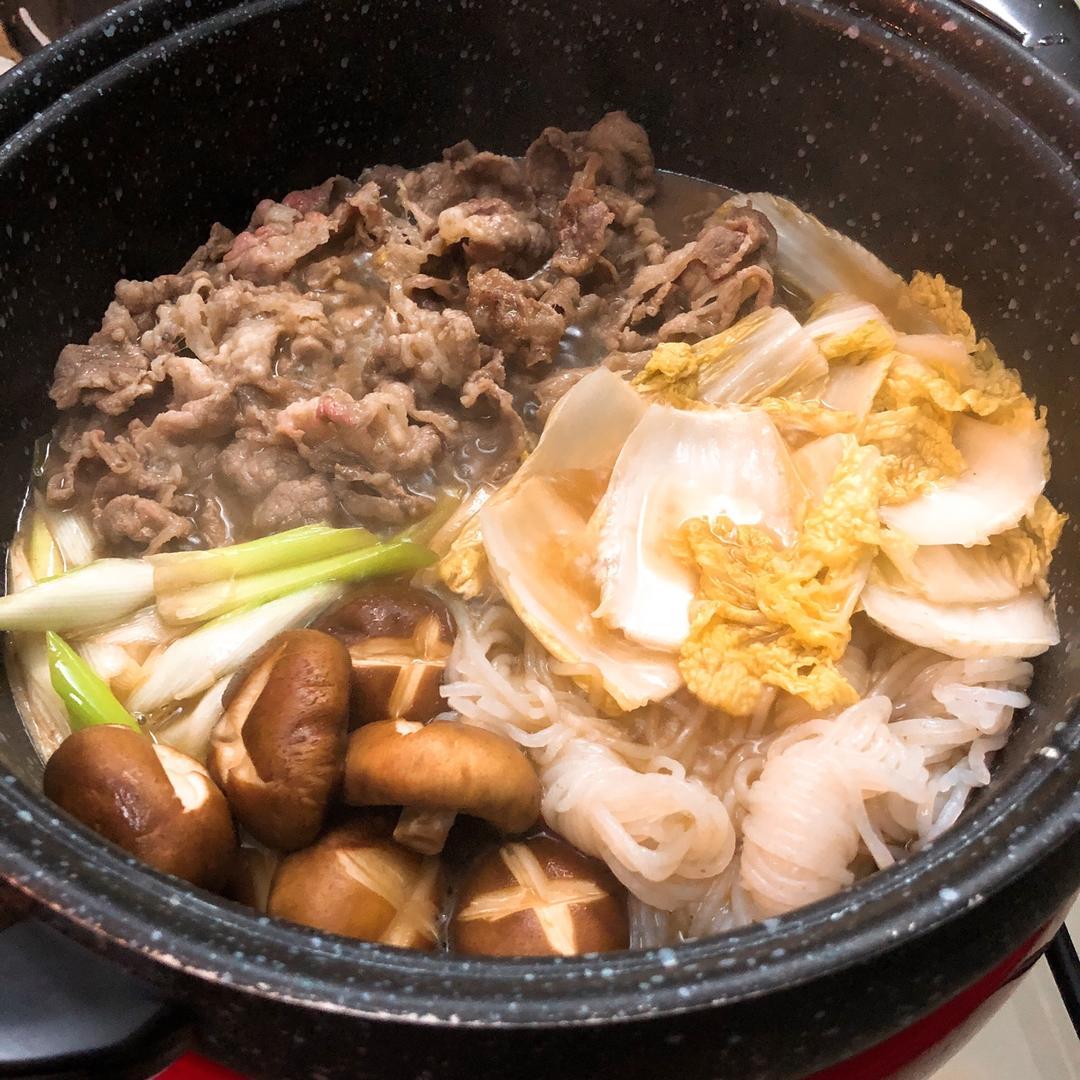 寿喜烧（日式牛肉火锅）