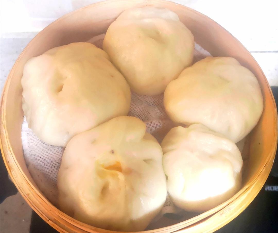 胡萝卜木耳鸡蛋素包子